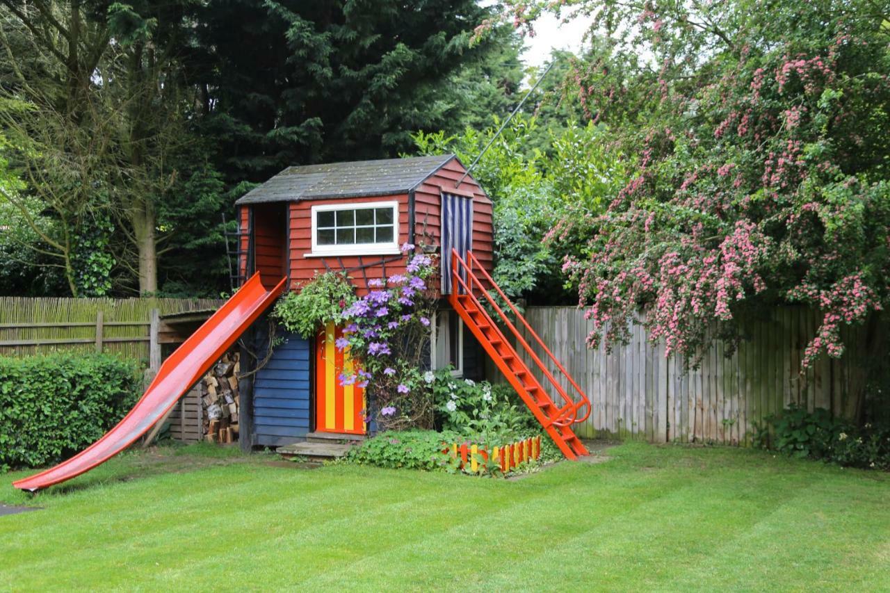 Surlingham Lodge Garden Cottage In Rspb Village Near Norwich Ngoại thất bức ảnh